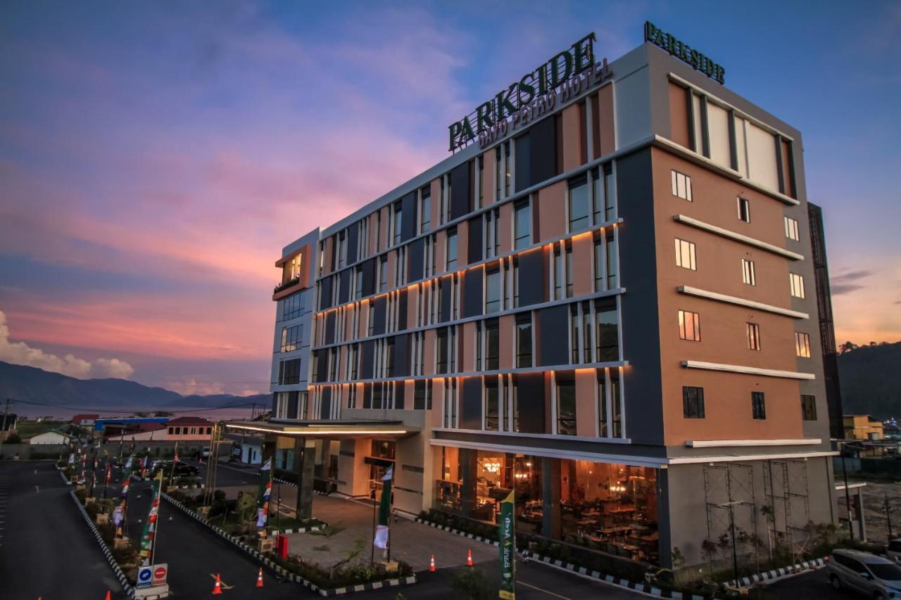 Parkside Gayo Petro Hotel Takengon Bagian luar foto